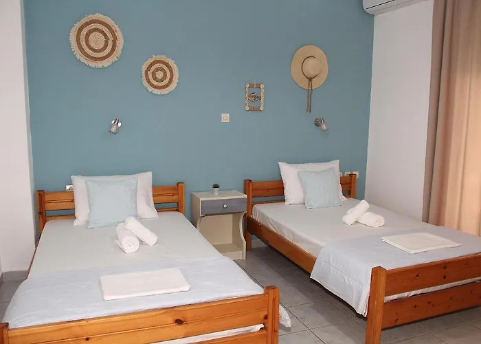 Lemonia Pensión Paralía