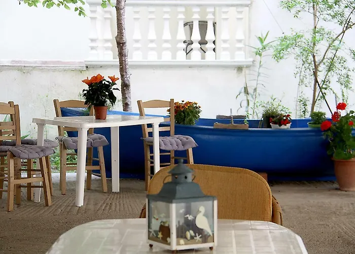 Pensión Lemonia Paralía